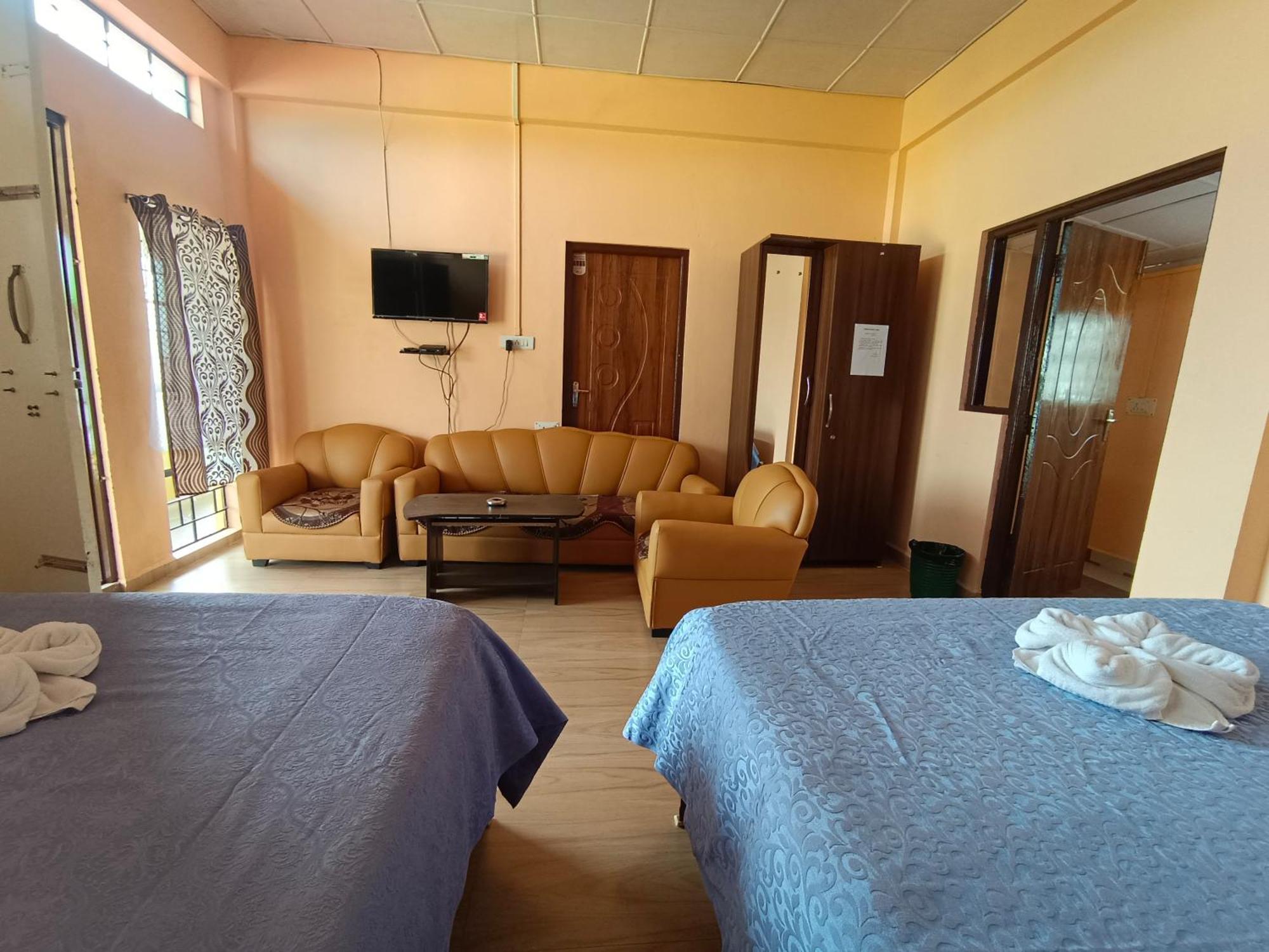 Serene Resort チェラプンジ エクステリア 写真