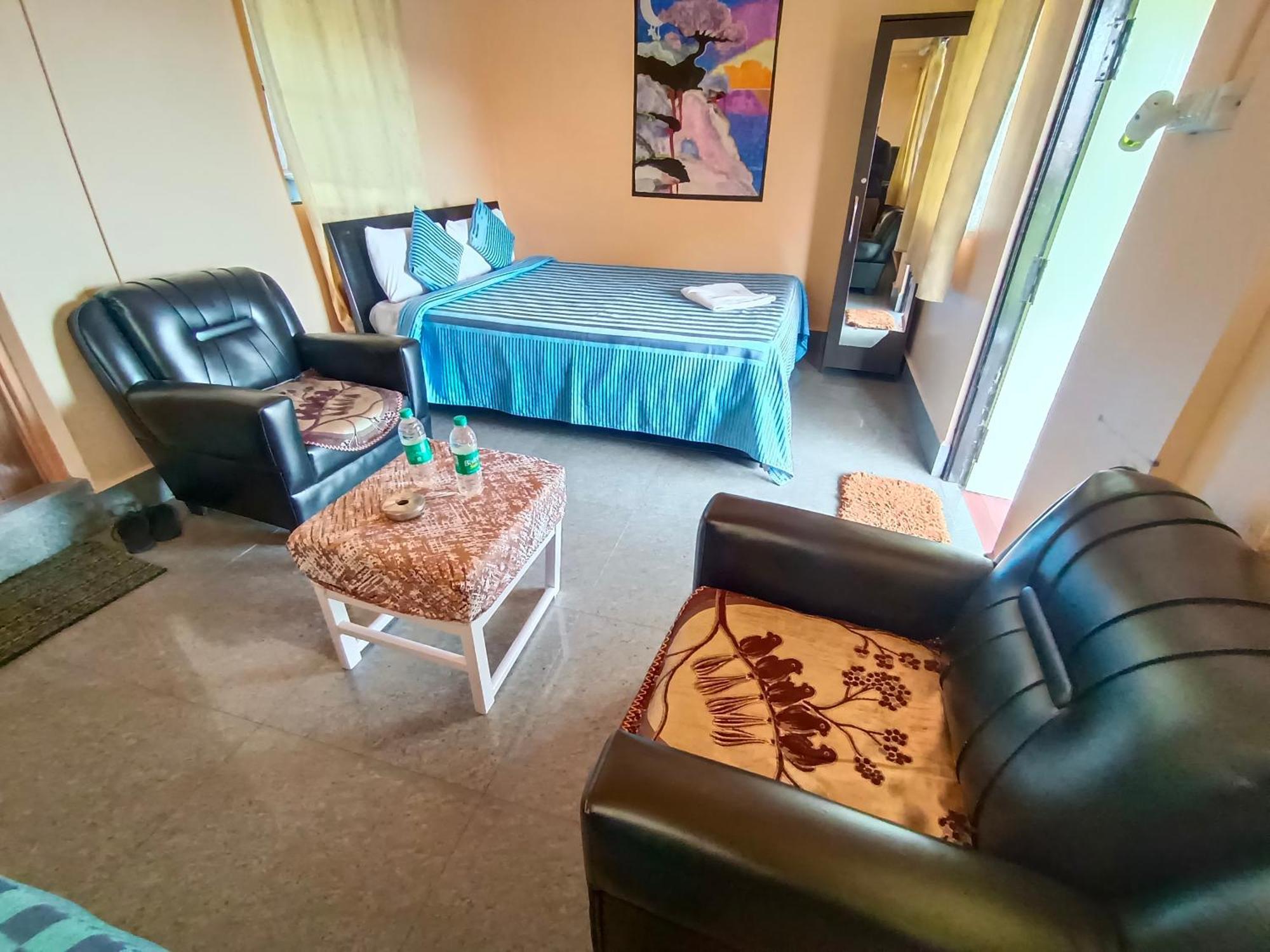 Serene Resort チェラプンジ エクステリア 写真