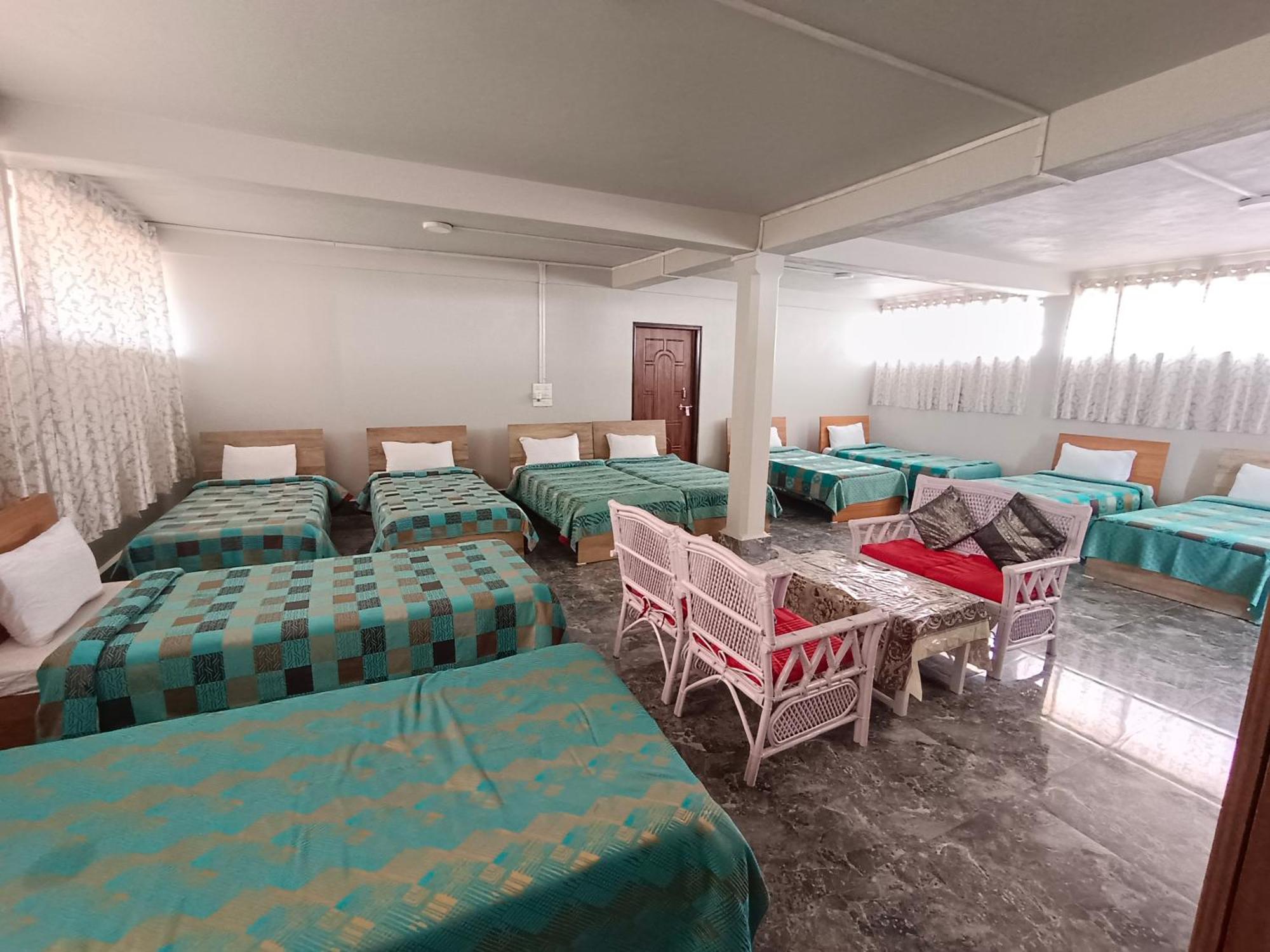 Serene Resort チェラプンジ エクステリア 写真
