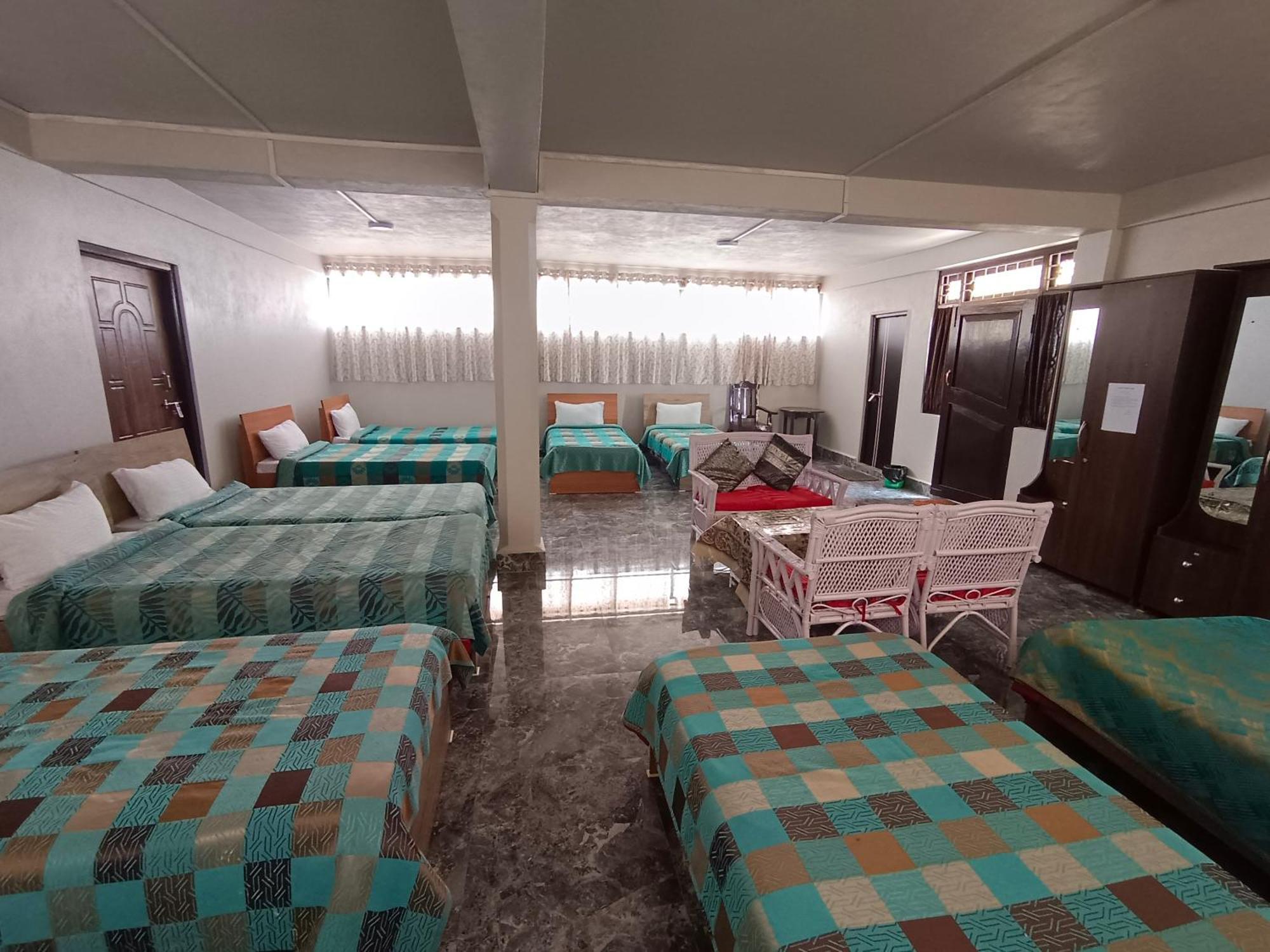 Serene Resort チェラプンジ エクステリア 写真