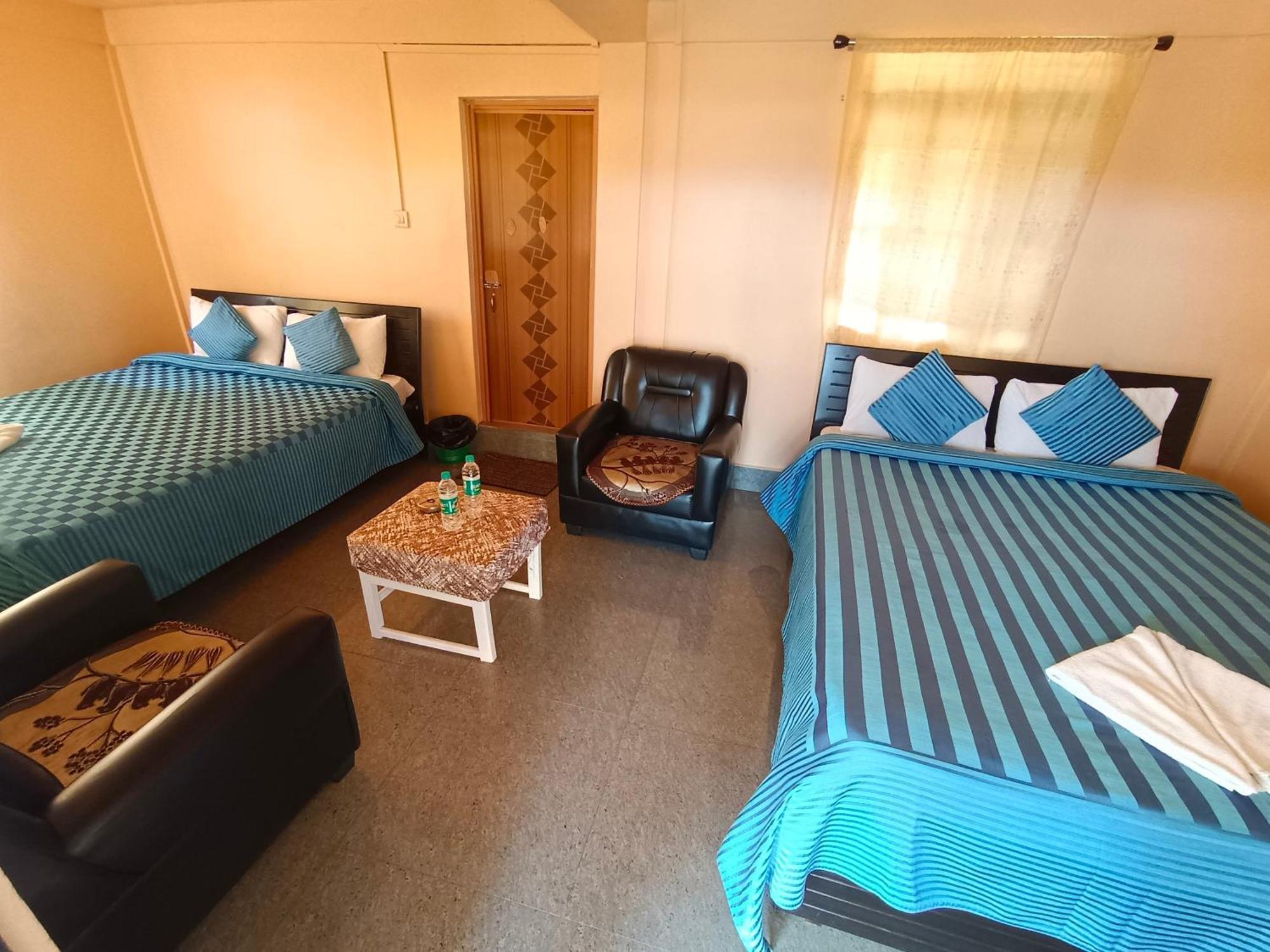 Serene Resort チェラプンジ エクステリア 写真